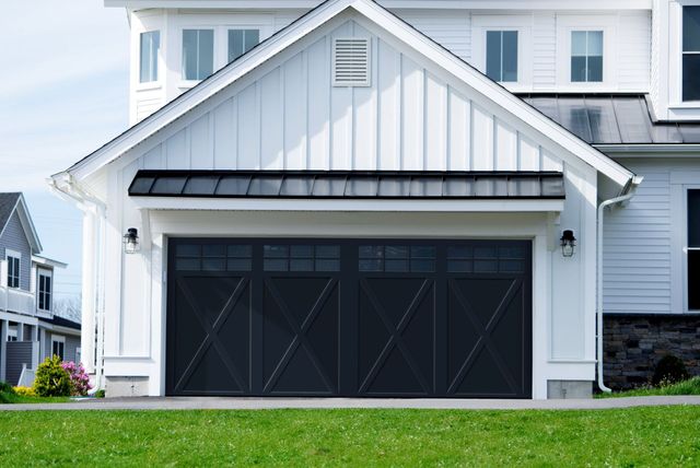 On-Trend New Carbon Black Color from Haas Door